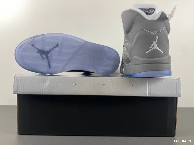 Kick Theory 136027-005 Retro Air Wolf Jordan 5 Grey 0630